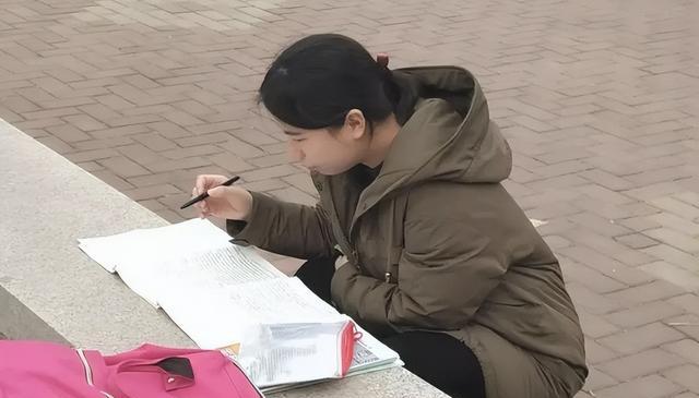 大学英语四六级_沪江英语零基础直达英语六级_英语六级证书 英语