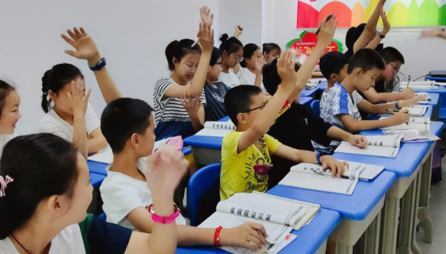 自学英语哪一种软件好_自学英语用什么软件比较好_想自学英语哪个软件好