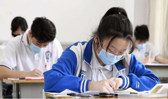 学完英语学什么语言好_英语是学剑桥好还是学牛津好_学什么语言好