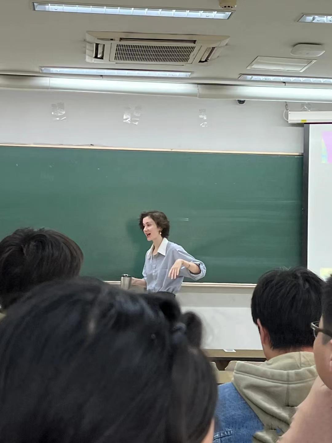 北京语言大学留学生外教_大学 韩语 外教_大学外教