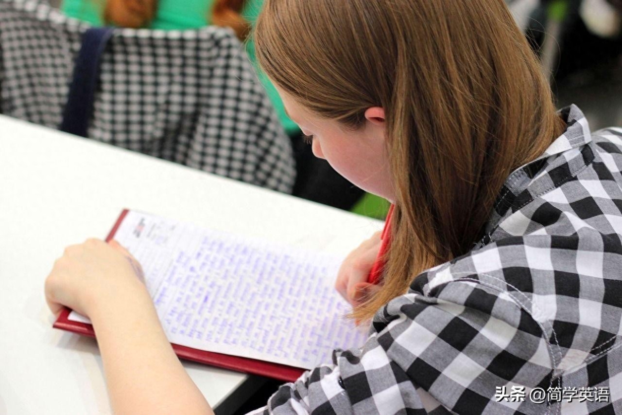 自学好学英语有用吗_自学英语好学吗_自学英语怎么样