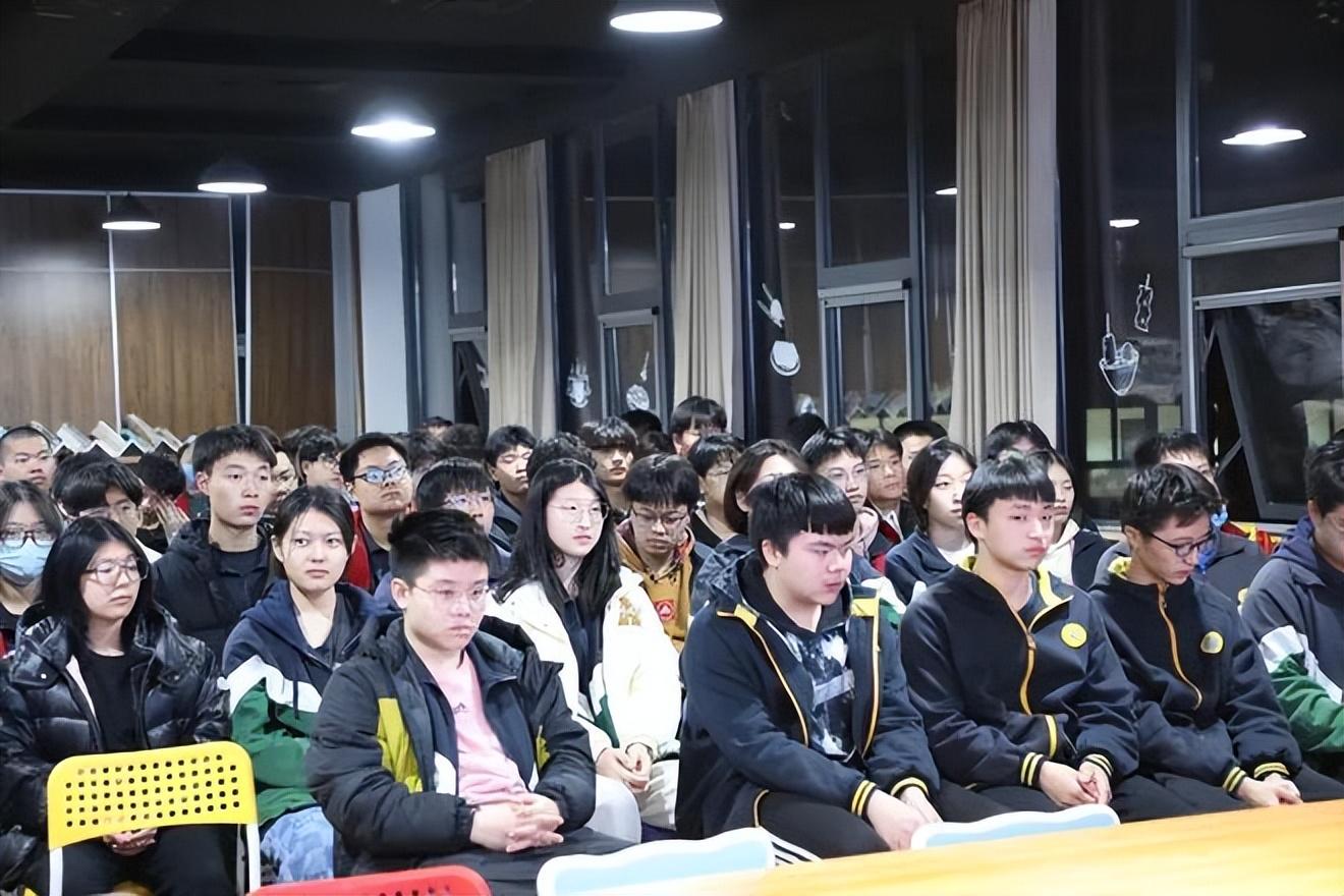 学好西班牙语大有前途_西班牙语好学吗自学可以学会吗_西班牙语和英语哪个好学