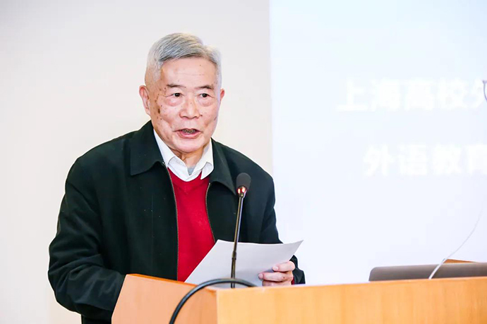 大学怎么学英语_英语大学学几年_英语大学学什么课程