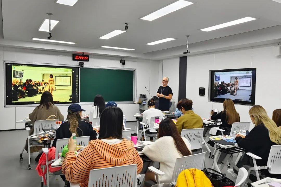 南京意大利语考试地点_南京意大利语培训学校_南京意大利语外教一对一培训