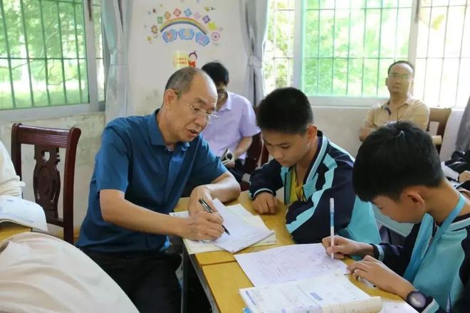 南山外国语学校教师_南山一对一外教_南山外国学校