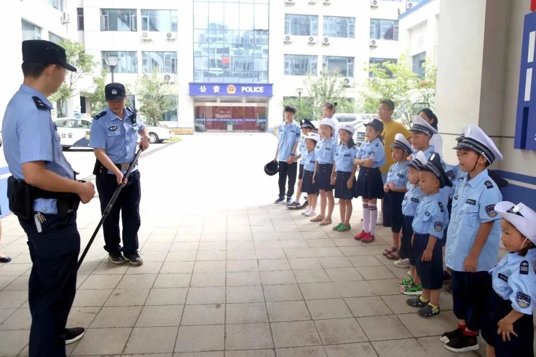 宿迁外语学校_宿迁外教英语老师招聘_宿迁英语外教一对一