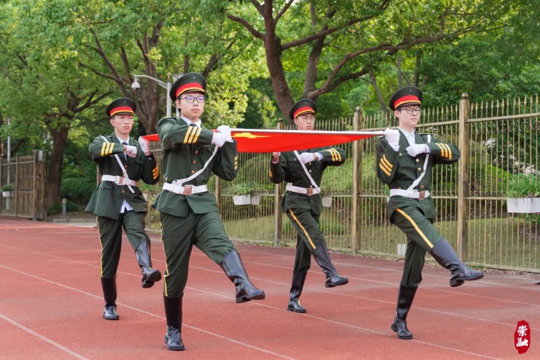 儿童外教_萌娃外教一对一_外教女孩