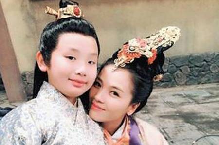 80后亲子教育方法_外教一对一交流_VIPKID少儿英语教育优势