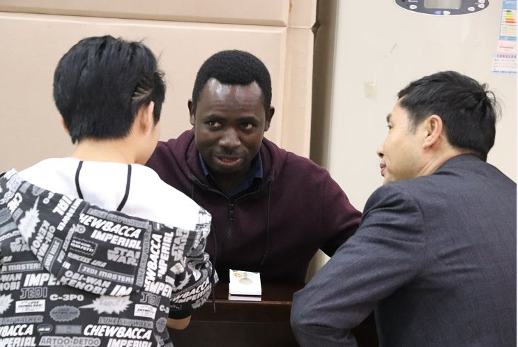 合肥一中加拿大高中家长会_合肥 外教 一对一_2019期中家长会
