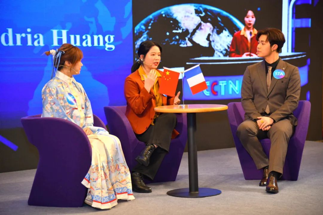 复旦外教大学生有多少人_复旦外国_复旦大学生一对一外教