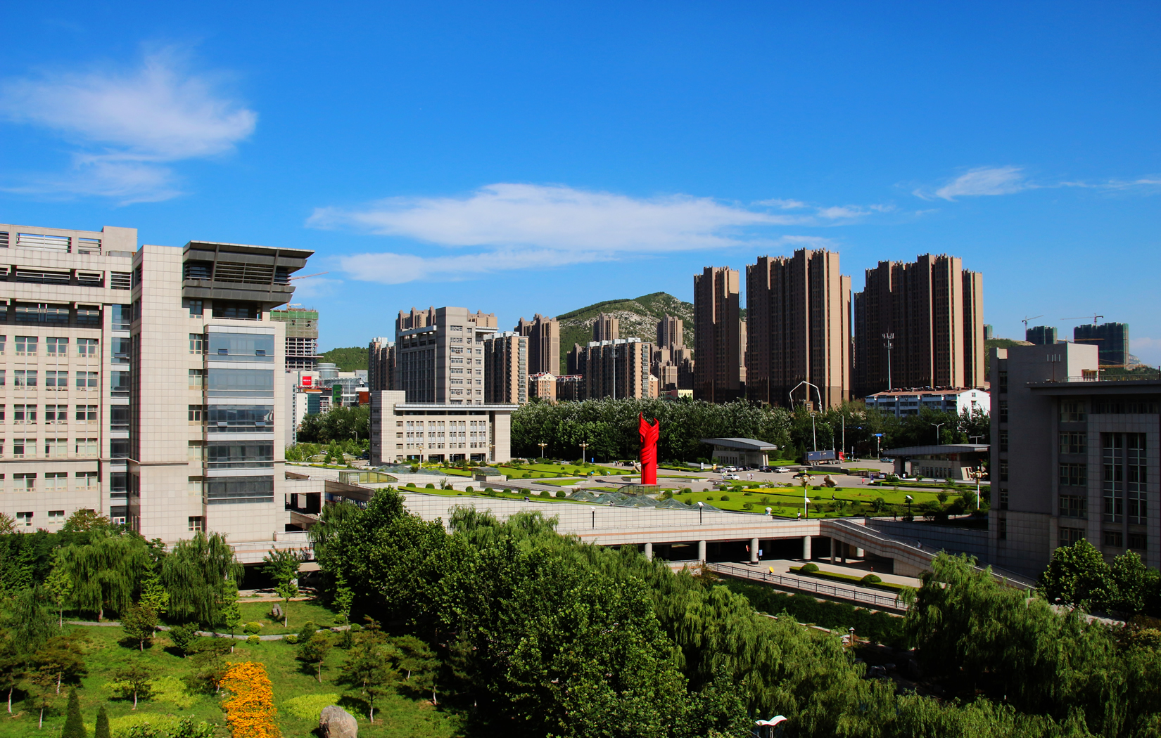 大学的外教是正规的吗_大学生外教一对一_大学生外教收费