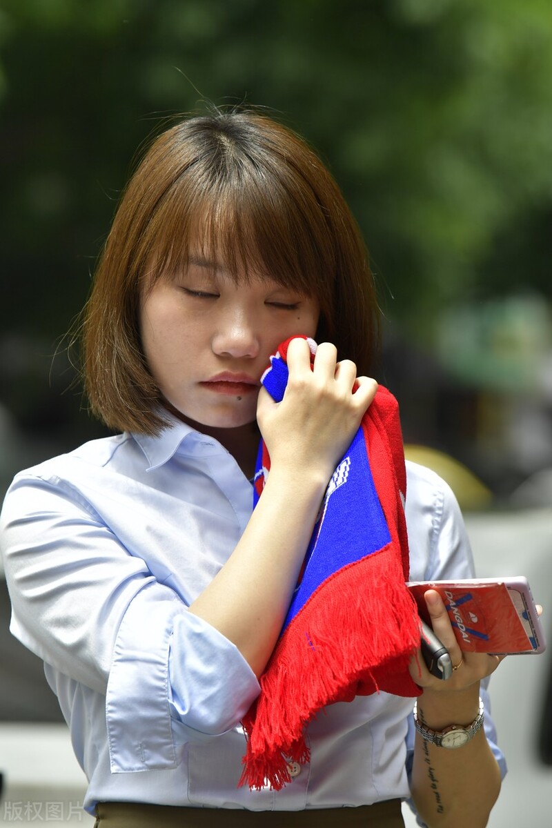 大连收费外教标准是什么_大连外教一对一收费标准_大连外教多少钱一个小时