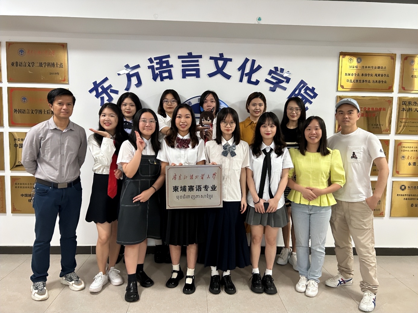 远程教育一对一外教_远程在线教育_远程教育外国人可以学吗