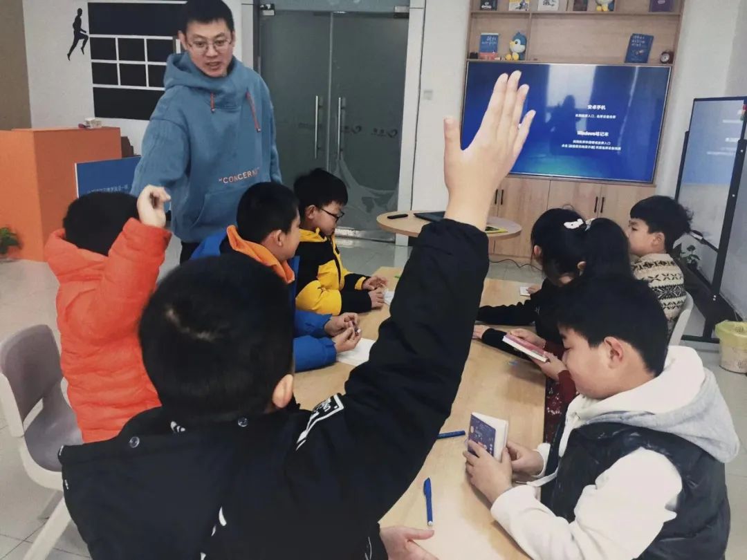 外教一对一群辅导老师怎么说_辅导群外教老师说的话_辅导群外教老师说话怎么说