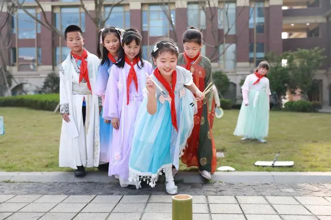 外教老师一对一怎么上课_外教上课有什么好处_上课外教老师怎么称呼
