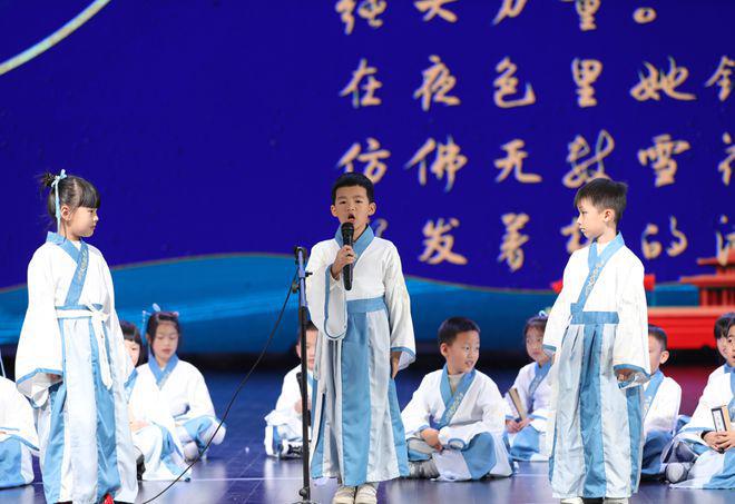 外教老师一对一怎么上课_上课外教老师怎么称呼_外教上课有什么好处